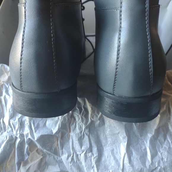 Feels more like an 11.5 than a 12 - Picture 4 of 5